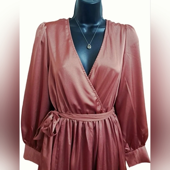 Baltic Born Jenna Maxi Dress Women's Size L Double Split Lined - Picture 2 of 8